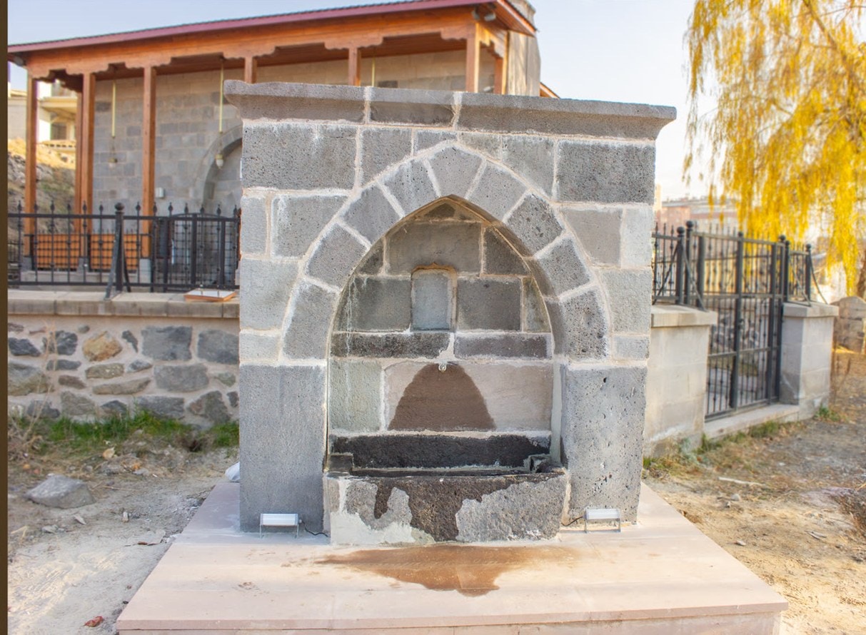 Hacı Cuma Camii Çeşmesi restorasyondan sonra